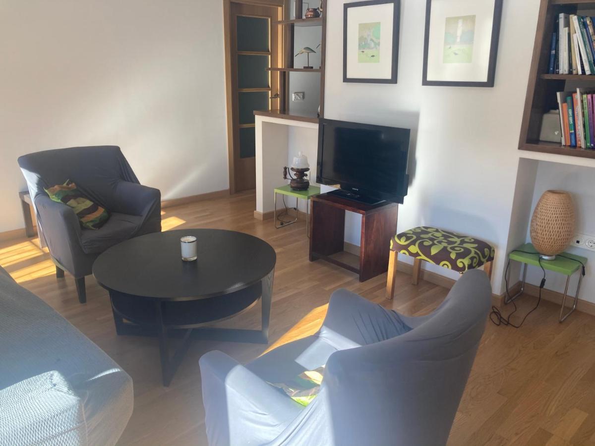 Modern & Cosy Apartment In Jaca Pyrenees Spain Ngoại thất bức ảnh